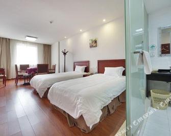 Greentree Inn Jiangsu Suzhou Wujiang Tongli Express Hotel - Suzhou - Habitación