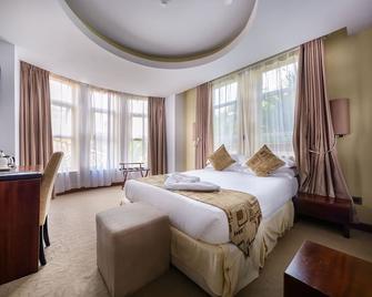 Imperial Heights Hotel, Entebbe - Entebbe - Bedroom