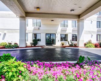 Motel 6 Columbia East - كولومبيا - مبنى