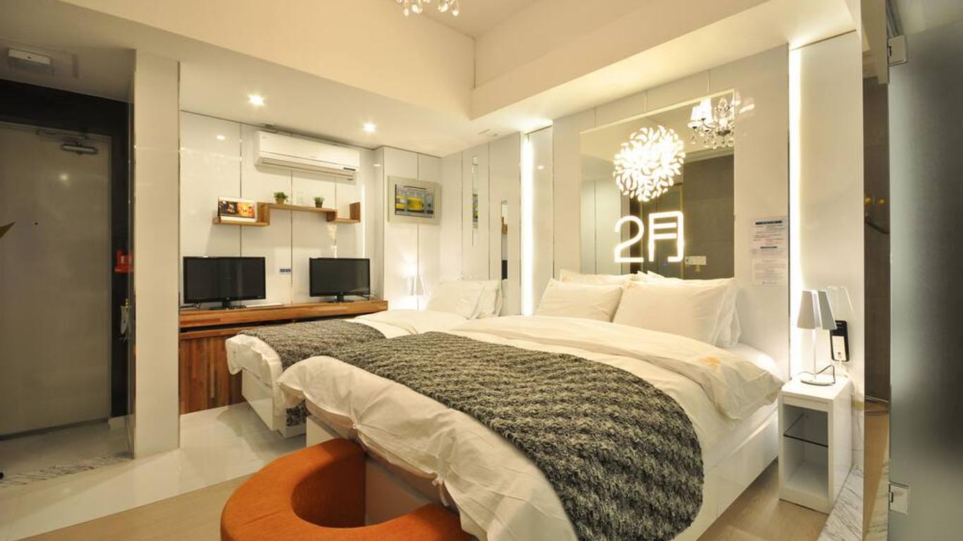 فبرواري هوتل آبسان