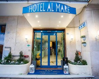 Hotel Nuovo Al Mare - Alassio - Edificio