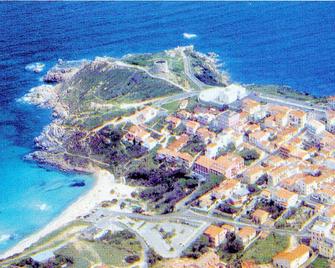 Santa Teresa Gallura (OT) - with automated parking space - Santa Teresa Gallura - Budynek