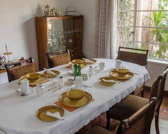 Hillside Manor - Bulawayo - Dining room