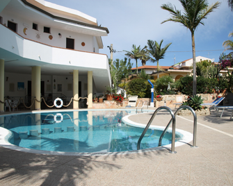 Hotel L'Ancora - Capo Vaticano - Pool