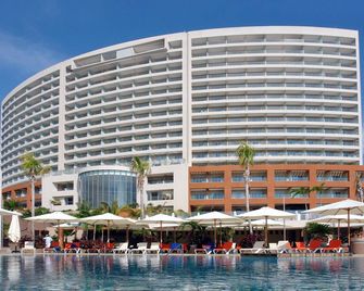 Hotel Azul Ixtapa Grand Resort Spa and Convention Center - Ixtapa