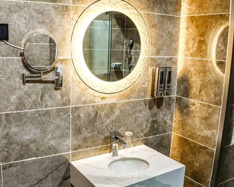 Swiss International Rancho Valeria, Warri - Warri - Bathroom