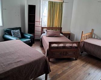 Hostal Puerto Lounge - Valparaíso - Bedroom