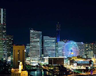 Hotel Plumm - Yokohama - Pemandangan luar