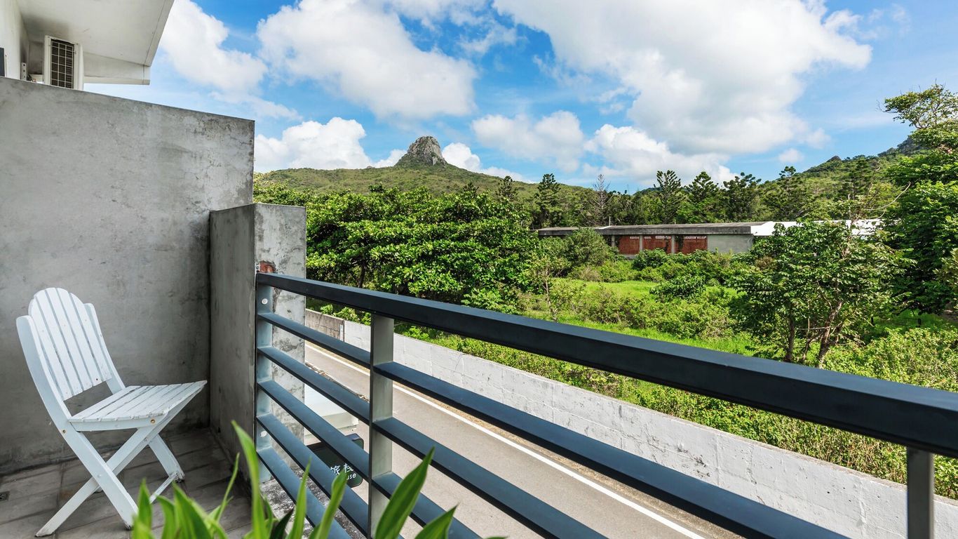 Fairyland & Farm Guest House