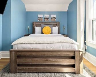 Updated Central LoHi Home - Large Yard - 32nd Ave - Denver - Habitación