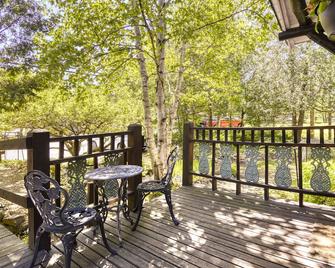 Auberge Le Lupin-Self Check-in - Mont-Tremblant - Balcón