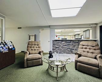 Econo Lodge - Kannapolis - Вітальня