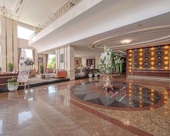 Sandals Stay Hotel - Da Nang - Lobby
