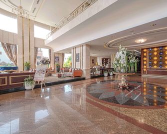 Sandals Stay Hotel - Da Nang - Lobby