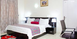 Peace Media Hotels - Abuja - Bedroom