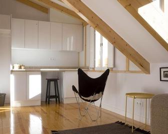 Cacilhas Guest Apartments - Almada