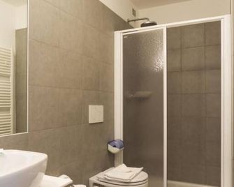 Hotel Milano - Fondo