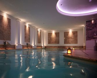 Paris j'Adore Hotel & Spa - Paris - Pool