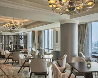 هوتل ريتز كارلتون، جوانجتشو - غوانغزهو - مطعم