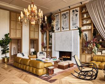 فاراواي مارثاز فاينيارد - ادغارتاون - ردهة