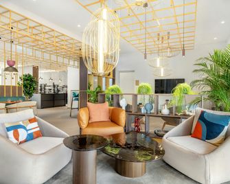 Hilton Garden Inn Debrecen City Center - Debrecen - Oleskelutila