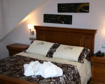 Complejo Aldeola - Malpica de Bergantinos - Chambre