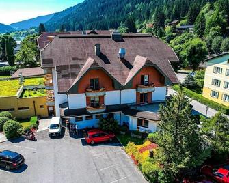 Hotel Burgstallerhof - Feld am See - Edificio