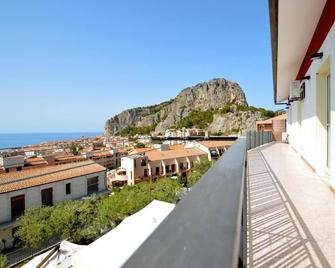 Villa Vittoria - Cefalù - Balcone