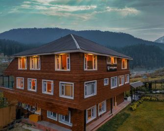 Hotel Marina Drung Waterfall By Stay Pattern - Gulmarg - Gebouw