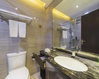 Minshan Grand Hotel - Nyingchi - Bedroom