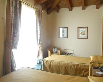 Santanna - Verbania - Bedroom