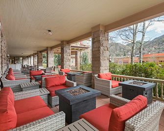 The Cliff House at Pikes Peak - מאניטו ספרינגס - מרפסת