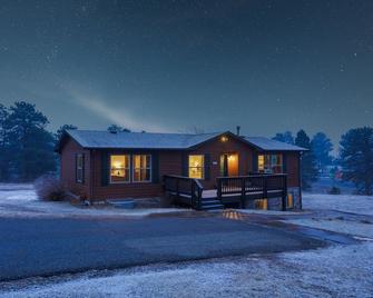 Discovery Lodge - Estes Park - Building