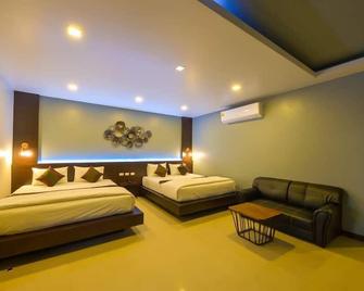 Laekhong River Resort - Ban Song Khon - Bedroom