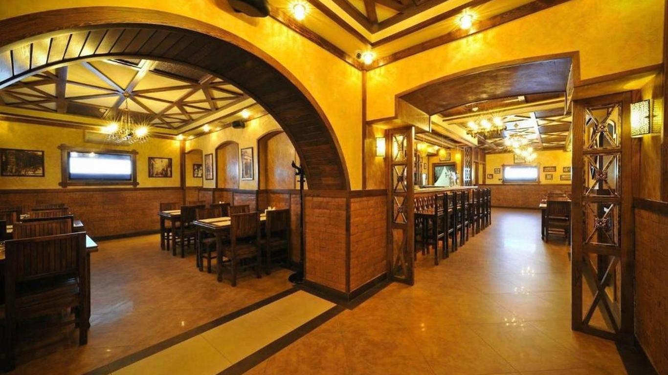 Du Port Hotel