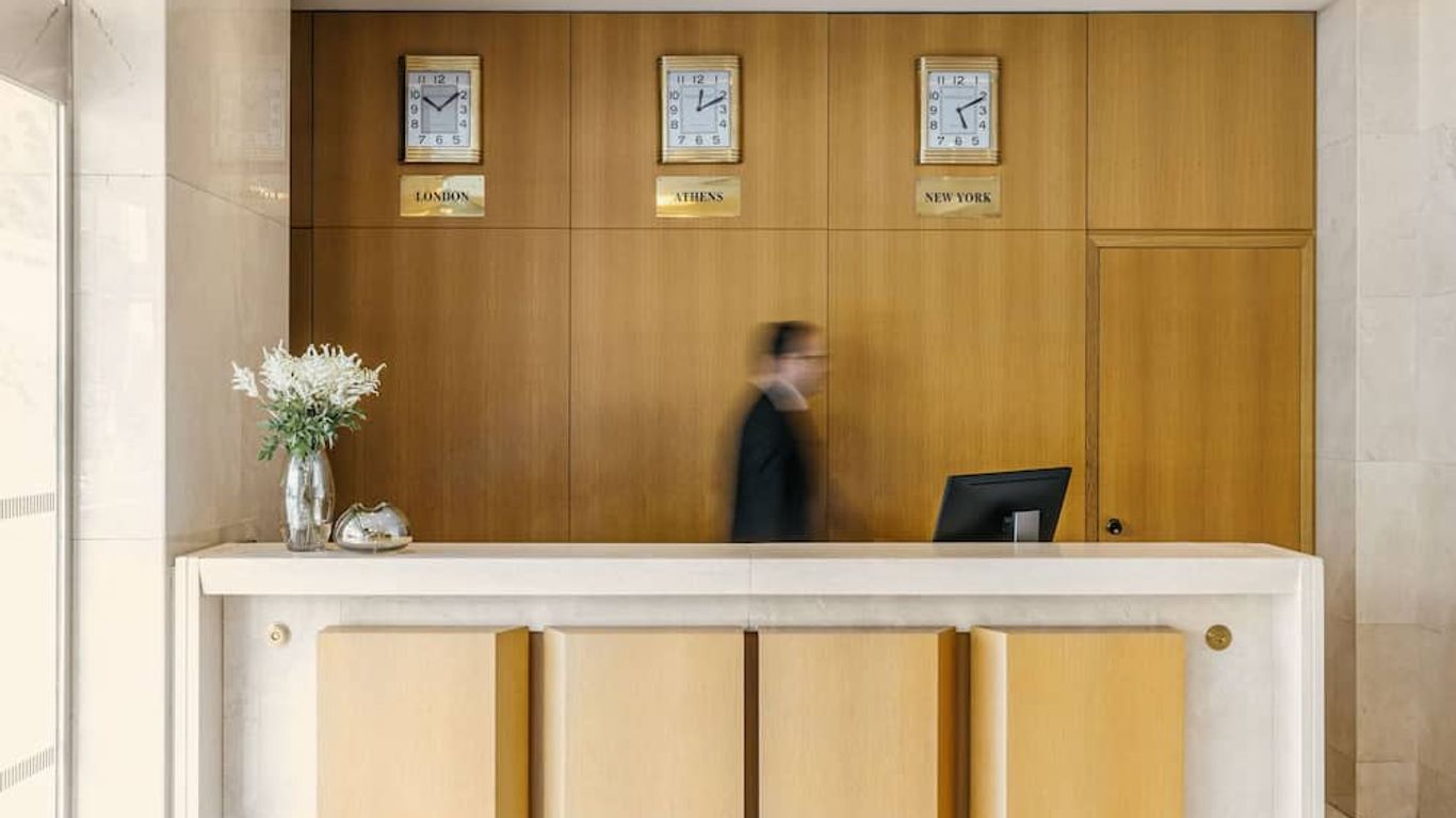 ديفياني بالاس لاريسا