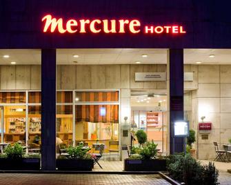 Mercure Hotel Bad Homburg Friedrichsdorf - Friedrichsdorf - Building