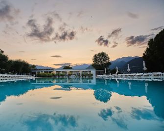 Seven Park Hotel Lake Como - Adults Only - Colico - Pool