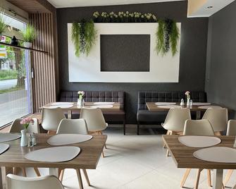 Skyline Hotel Hannover - Hannover - Restoran