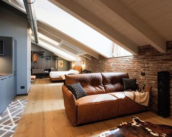 Ar Suites&art - Bergamo - Soggiorno