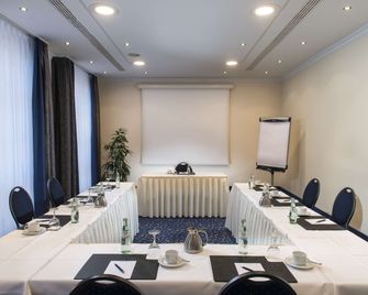 Radisson Blu Hotel, Halle-Merseburg - Merseburg - Sala riunioni