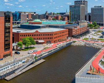 Saint John Harbourfront Hotel - Saint John - Edificio