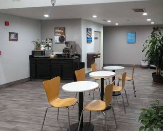 Motel 6-Winslow, Az - Вінслов - Ресторан