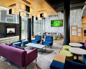 Aloft Montreal Airport - Montreal - Lounge