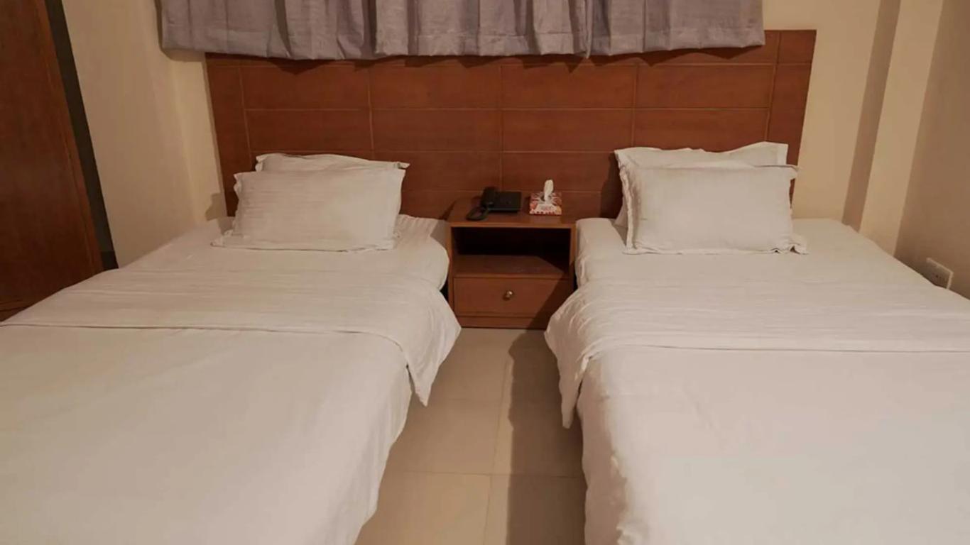 Hotel Bay Marina