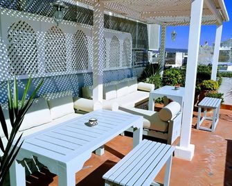Riad Al Zahia - As-Sawira - Balkon