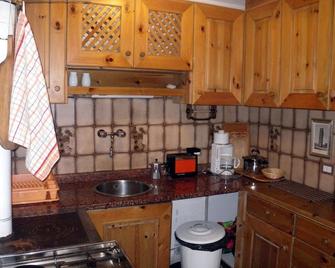 Carezza Units, Dolomites - Nova Levante - Cucina