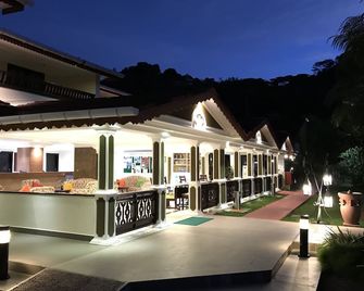 Berjaya Praslin Resort - Baie Sainte Anne