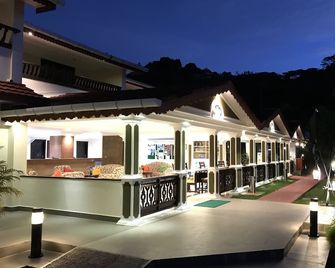 Berjaya Praslin Resort - מפרץ סן אנה