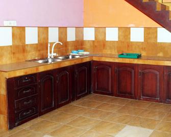 WH Beach Resort - Mirissa - Cocina